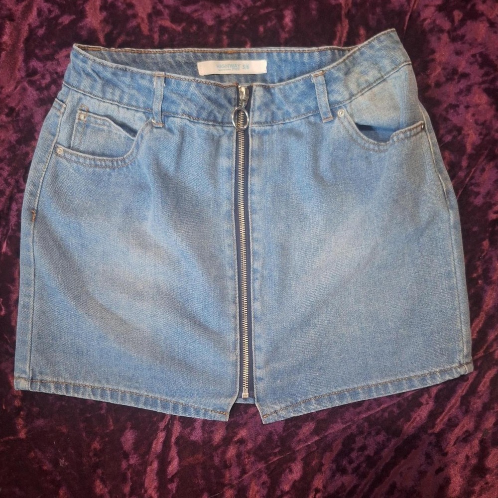 Highway skirt
